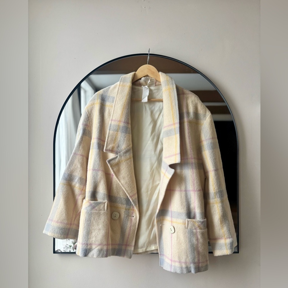 VINTAGE | pastel Canadian made lightweight wool coat | size 13